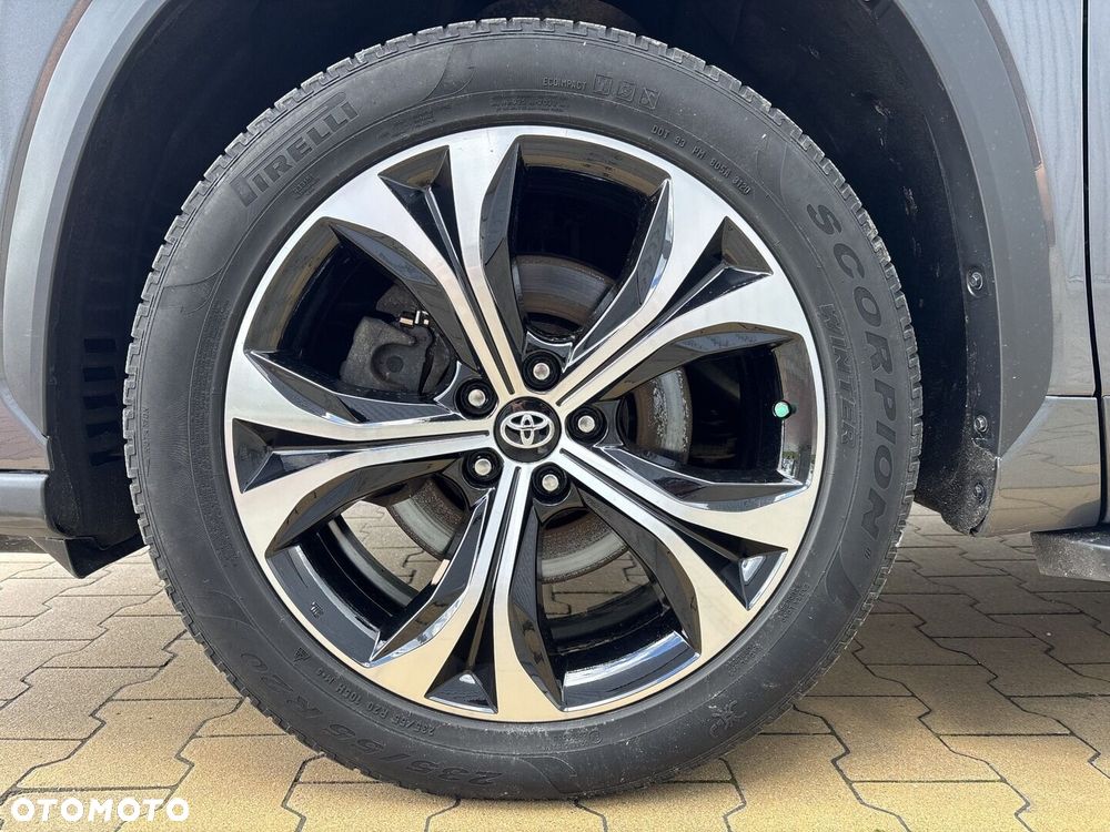 Toyota Highlander 2.5 Hybrid Executive - 25