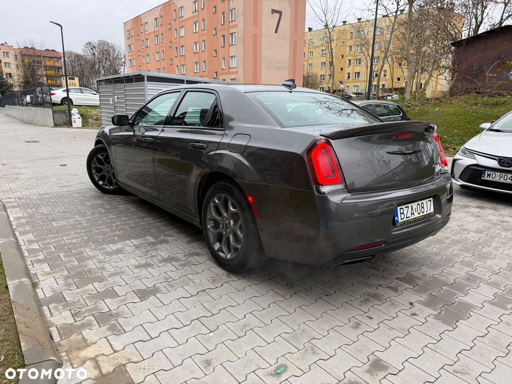 Chrysler 300 - 4
