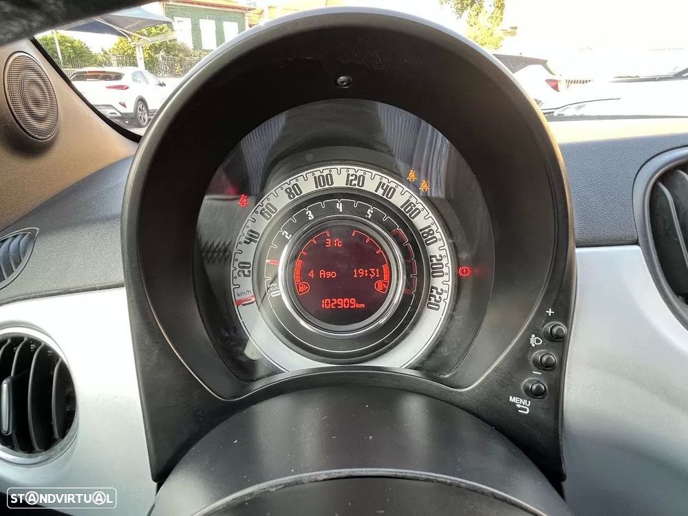 Fiat 500 1.0 Hybrid Connect - 13