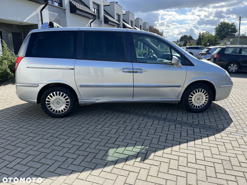 Lancia Phedra 2.0 Multijet 16v DPF Executive - 8