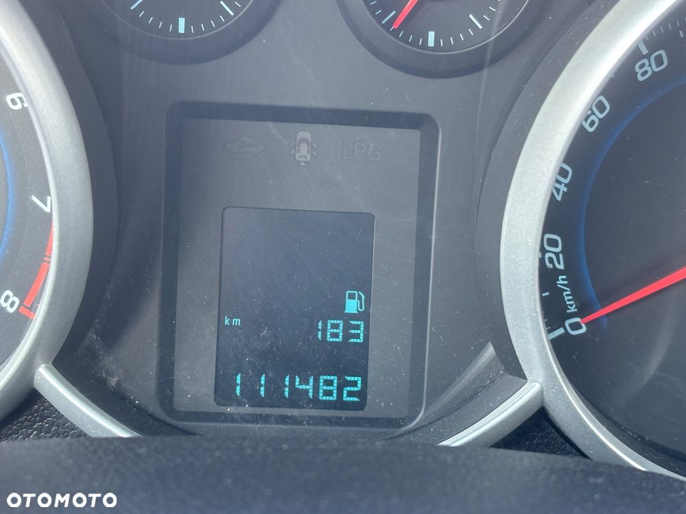 Chevrolet Cruze 1.6 LT - 2