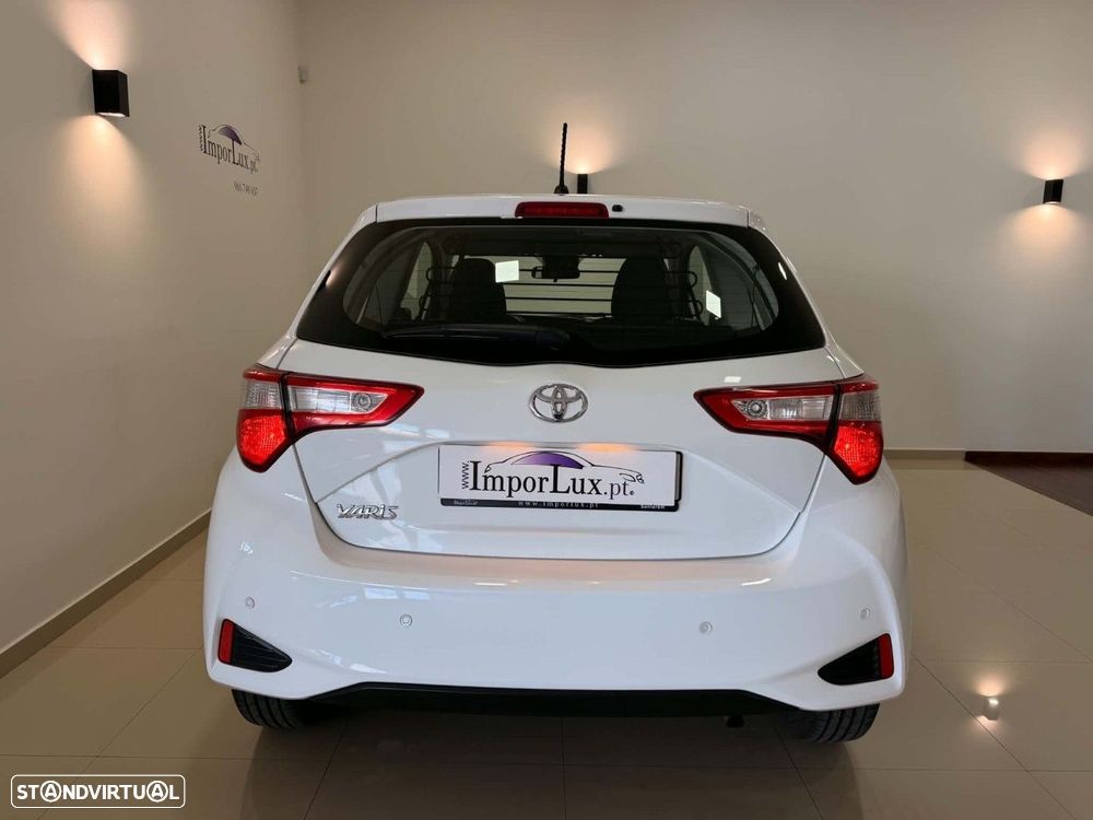 Toyota Yaris 1.0 VVT-i - 7