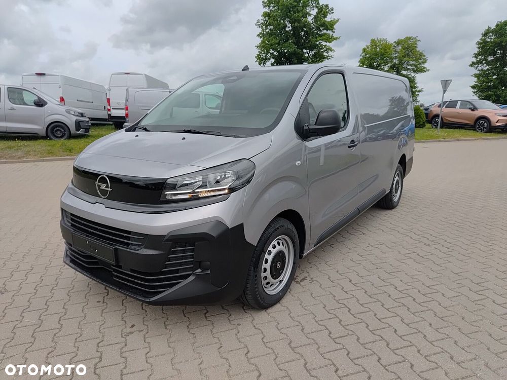 Opel Vivaro Vivaro Furgon XL Diesel 2.2 150 KM Manual - 2