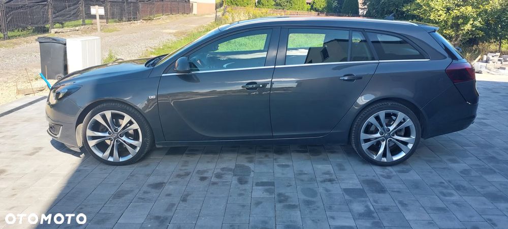 Opel Insignia - 14