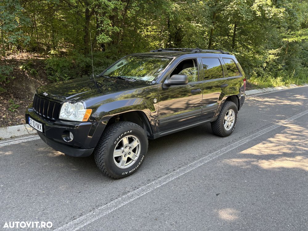 Jeep Grand Cherokee - 1