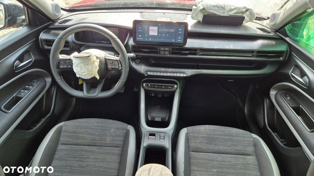 Jeep Avenger - 10