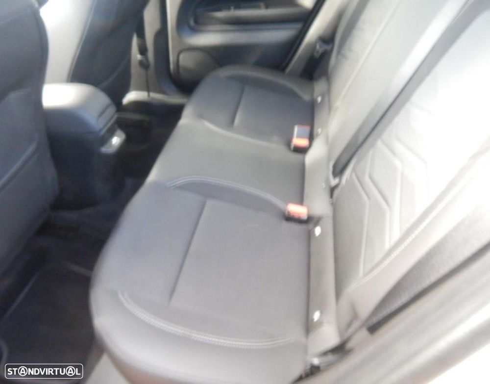 Jeep Avenger 54 kWh Summit - 5