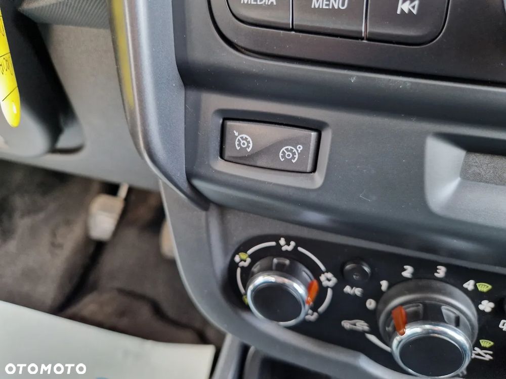 Dacia Duster 1.2 TCe Laureate - 36