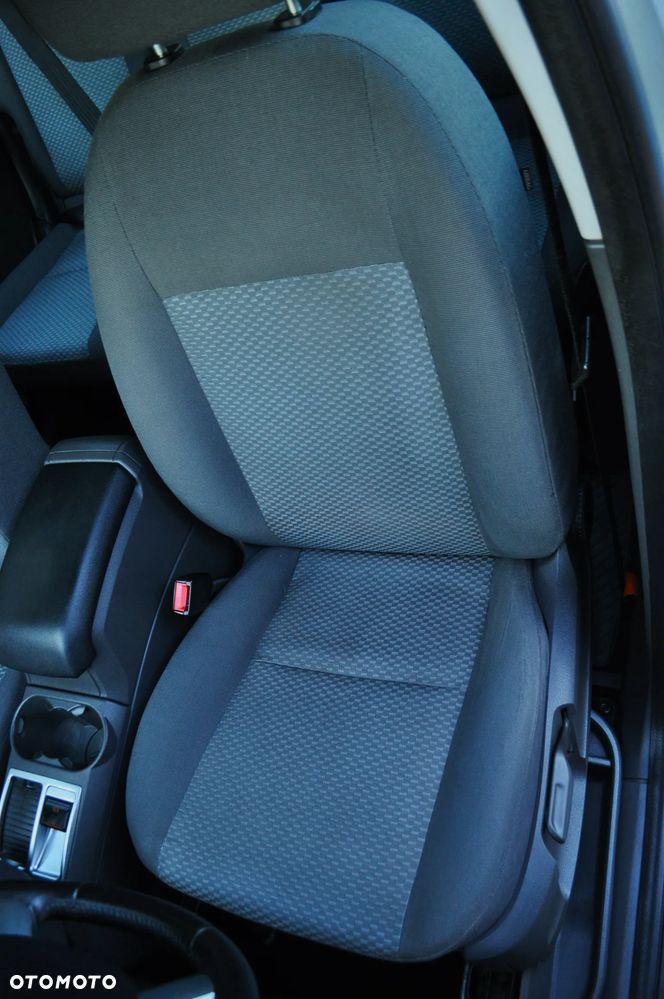 Ford C-MAX - 22