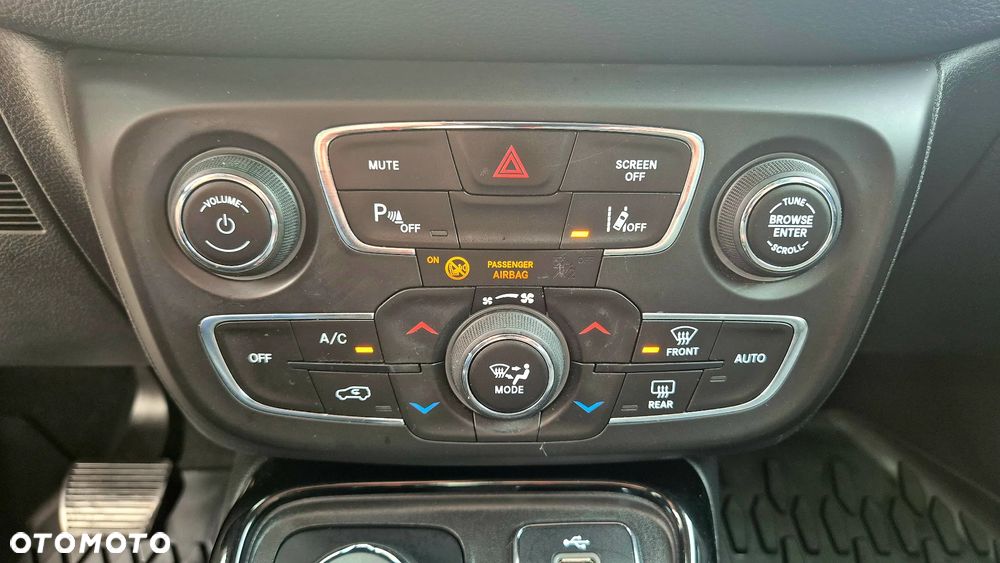 Jeep Compass 2.0 MultiJet Active Drive Automatik Limited - 26