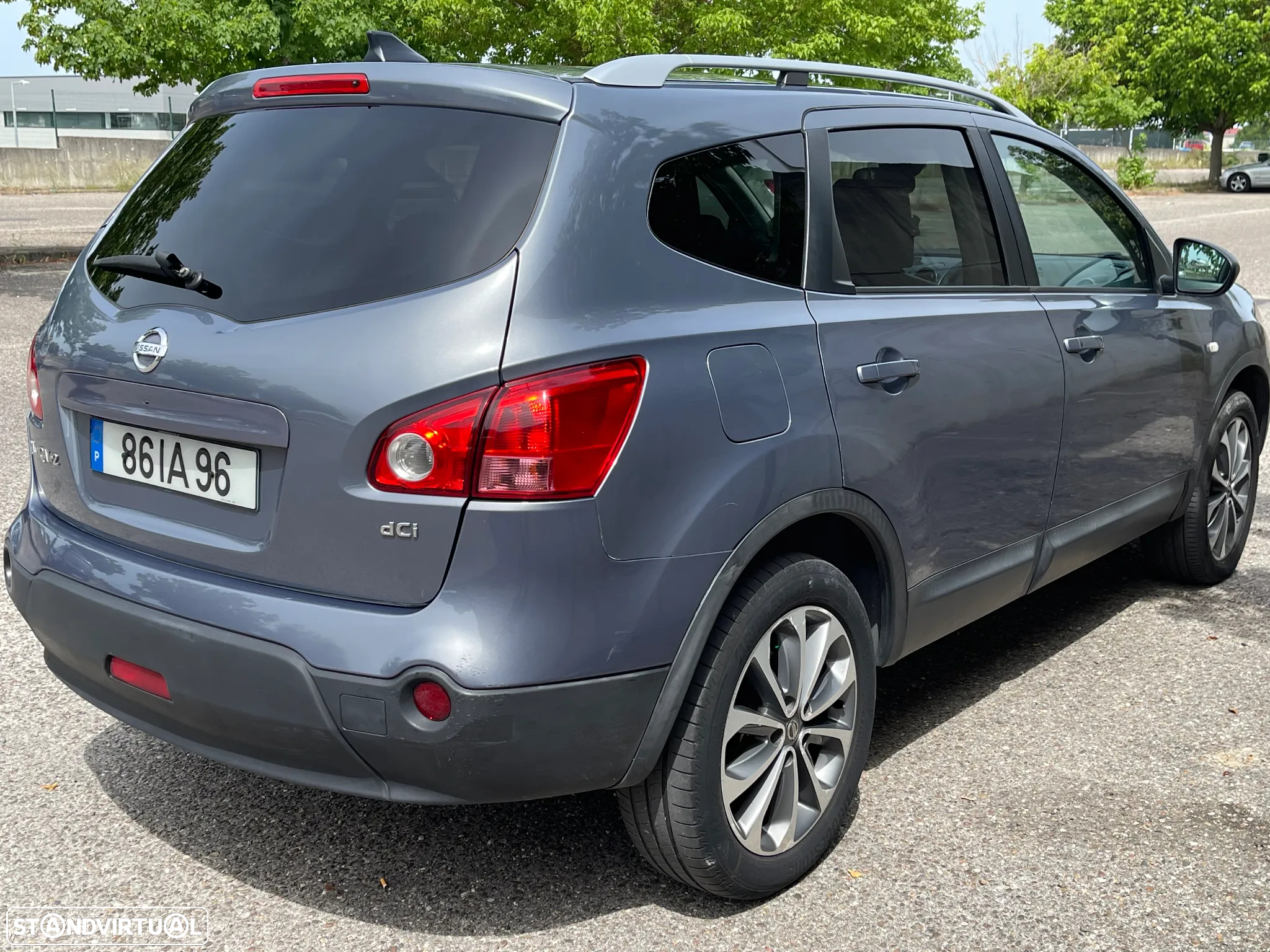 Nissan Qashqai +2 2.0 dCi Tekna Pele Preto +Navi - 4