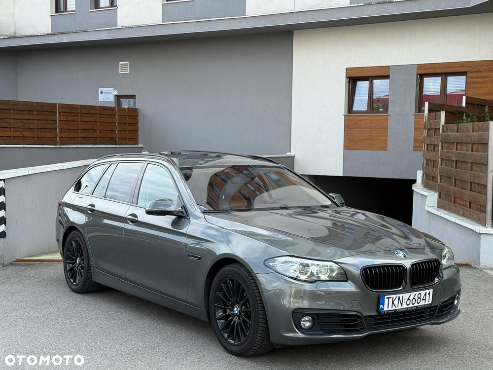 BMW Seria 5 525d Luxury Line - 1