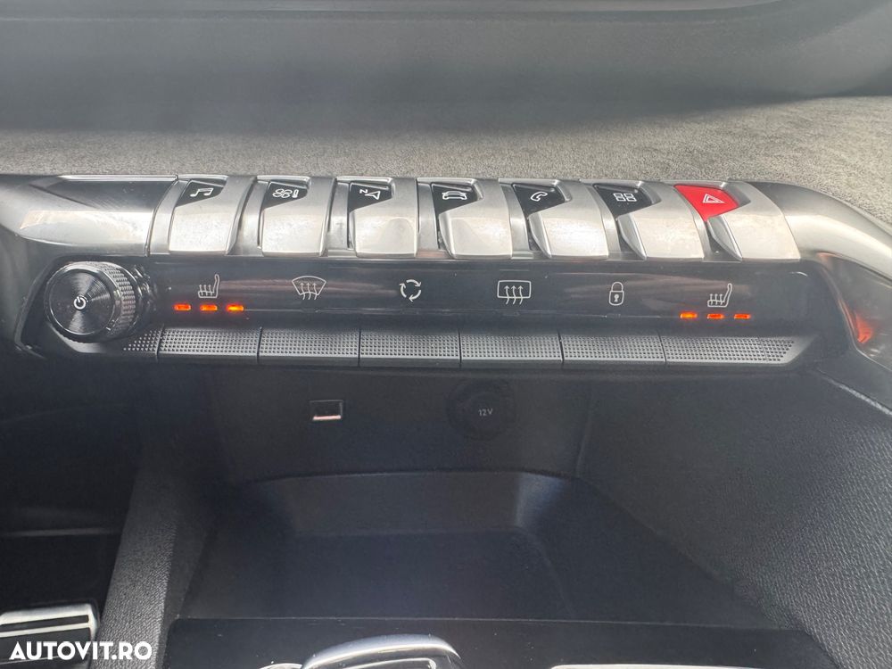 Peugeot 3008 1.5 BlueHDI 130 S&S EAT8 GT Pack - 31