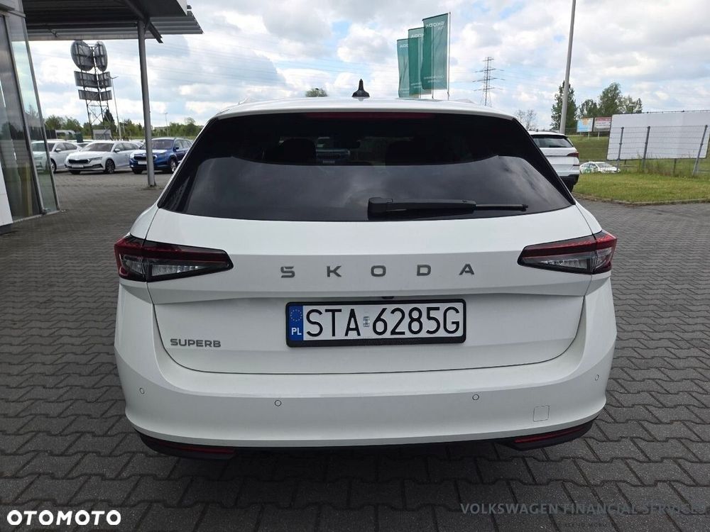 Skoda Superb 1.5 TSI mHEV Selection DSG - 5