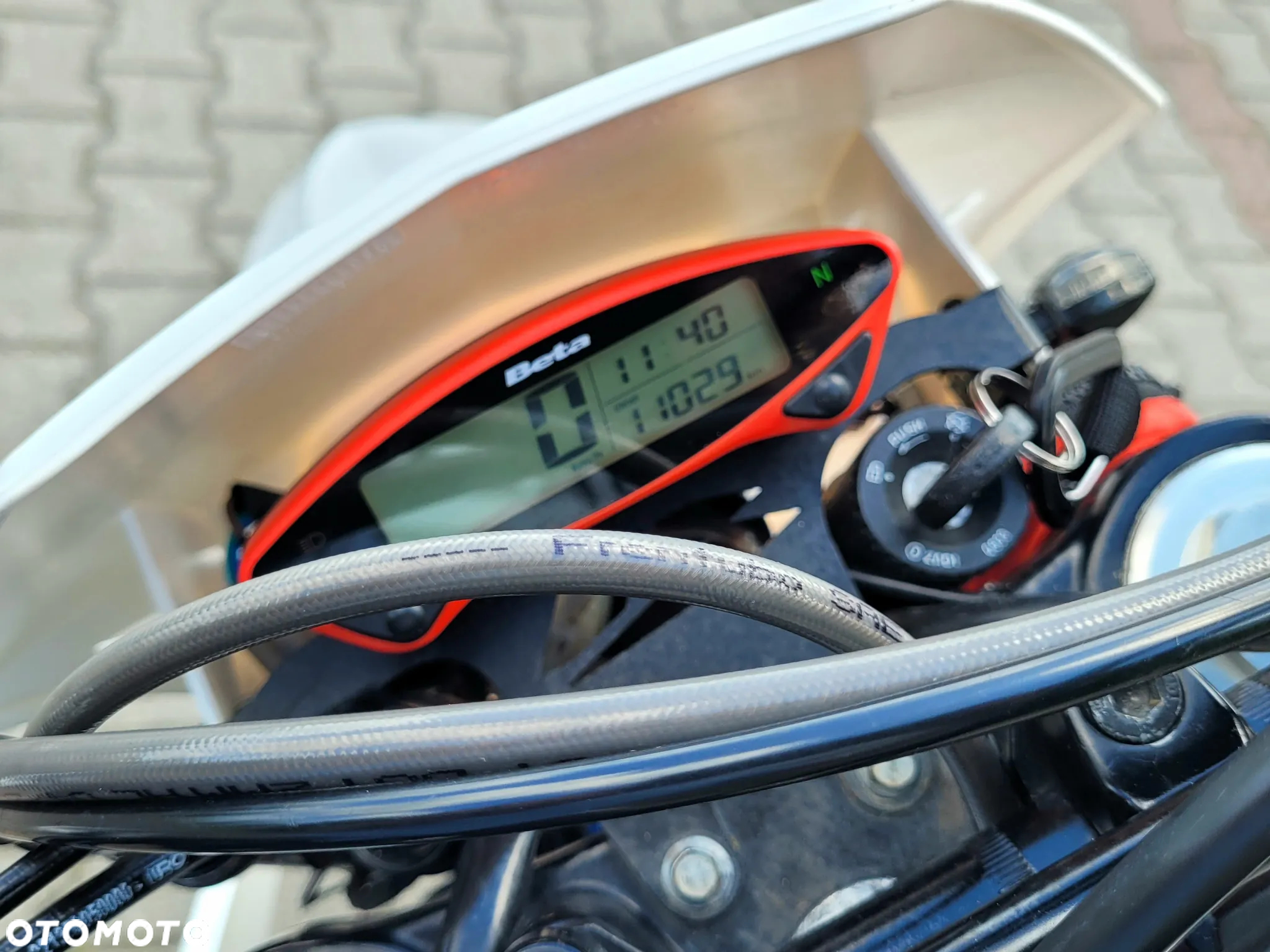 Beta RR - 10