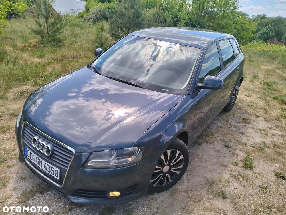 Audi A3 Sportback 2.0 TDI DPF Ambiente - 4