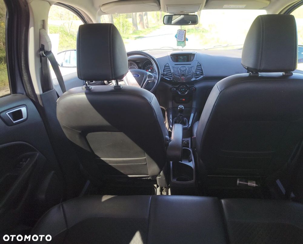Ford EcoSport - 13