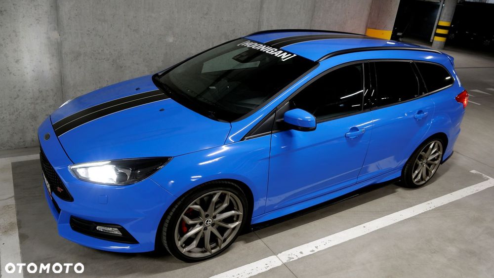 Ford Focus 2.0 TDCi ST PowerShift - 23