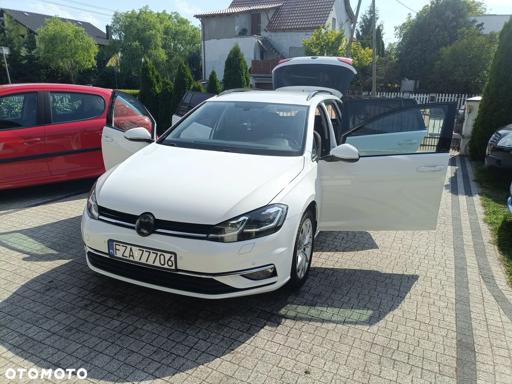 Volkswagen Golf 2.0 TDI SCR Highline - 18