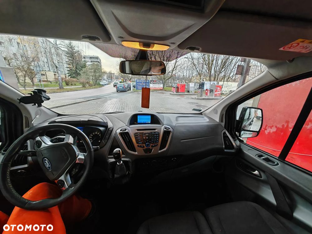 Ford TRANSIT CUSTOM - 7