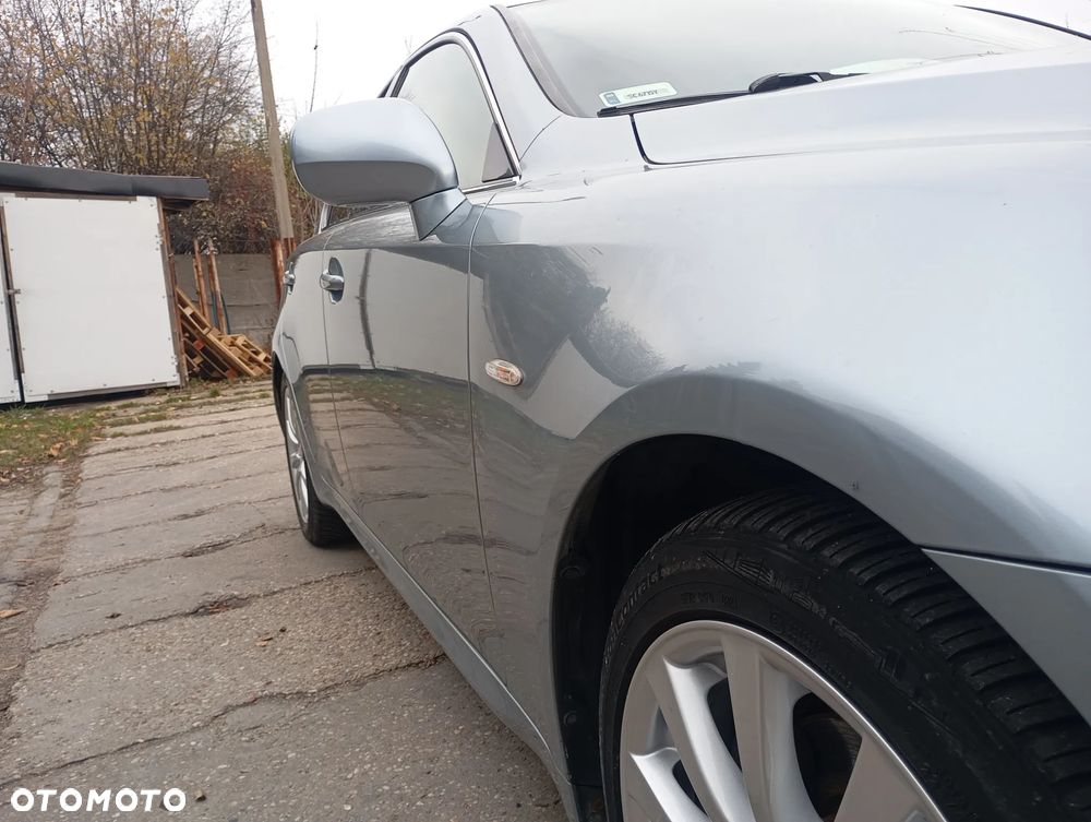 Lexus IS 250 Prestige - 11