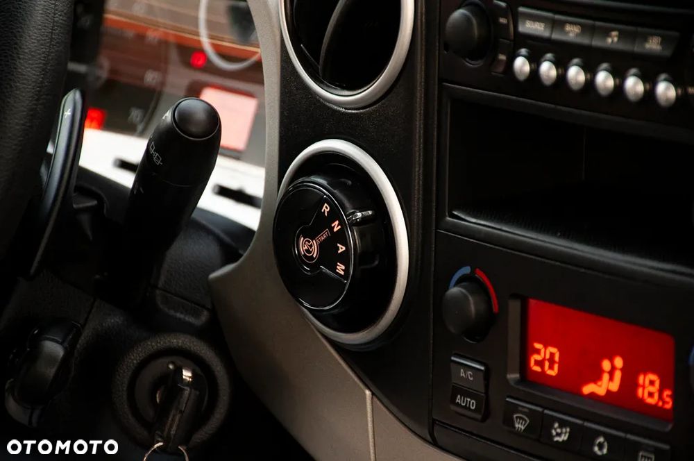 Peugeot Partner - 19