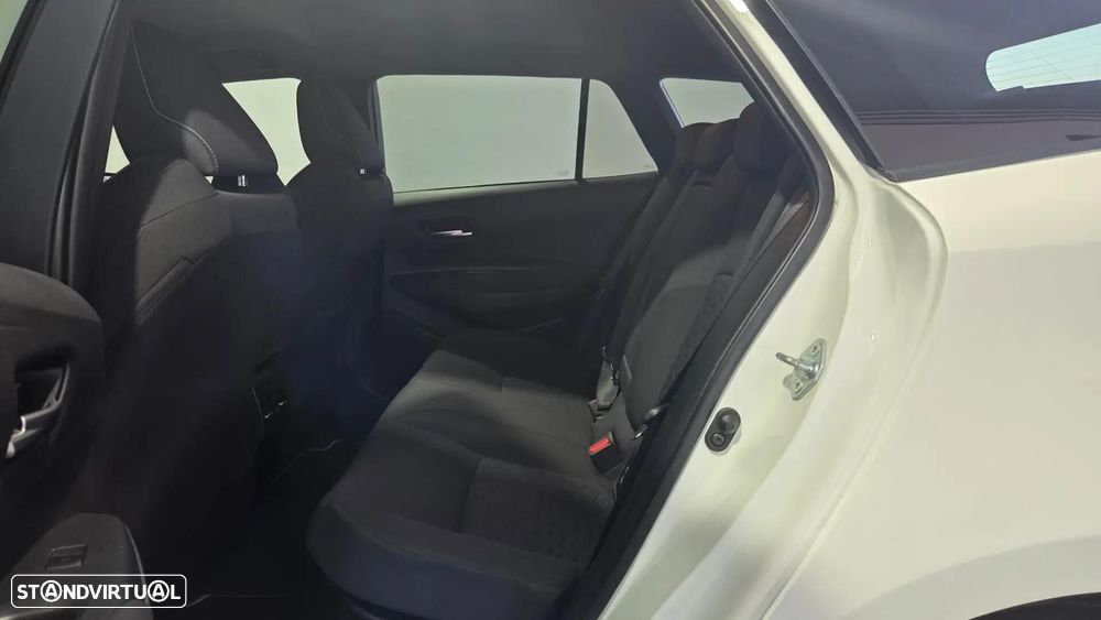 Toyota Corolla Touring Sports 1.8 Hybrid Exclusive - 18