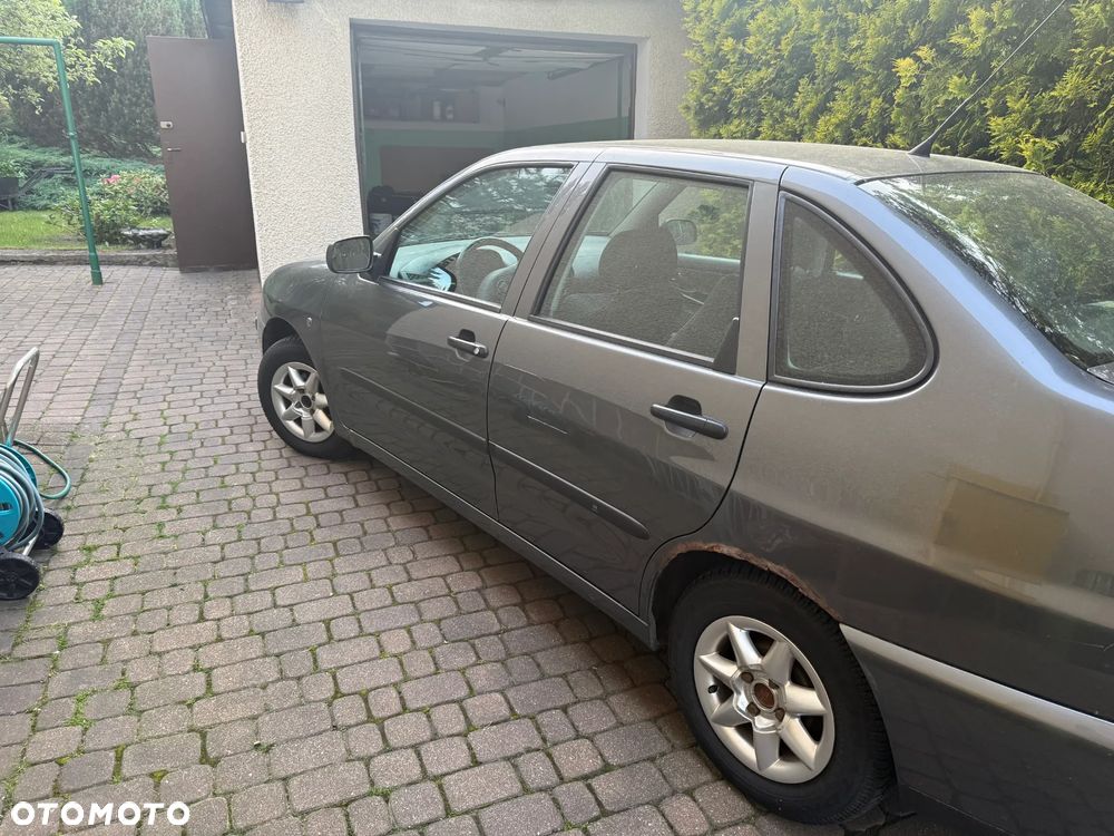 Seat Cordoba - 4