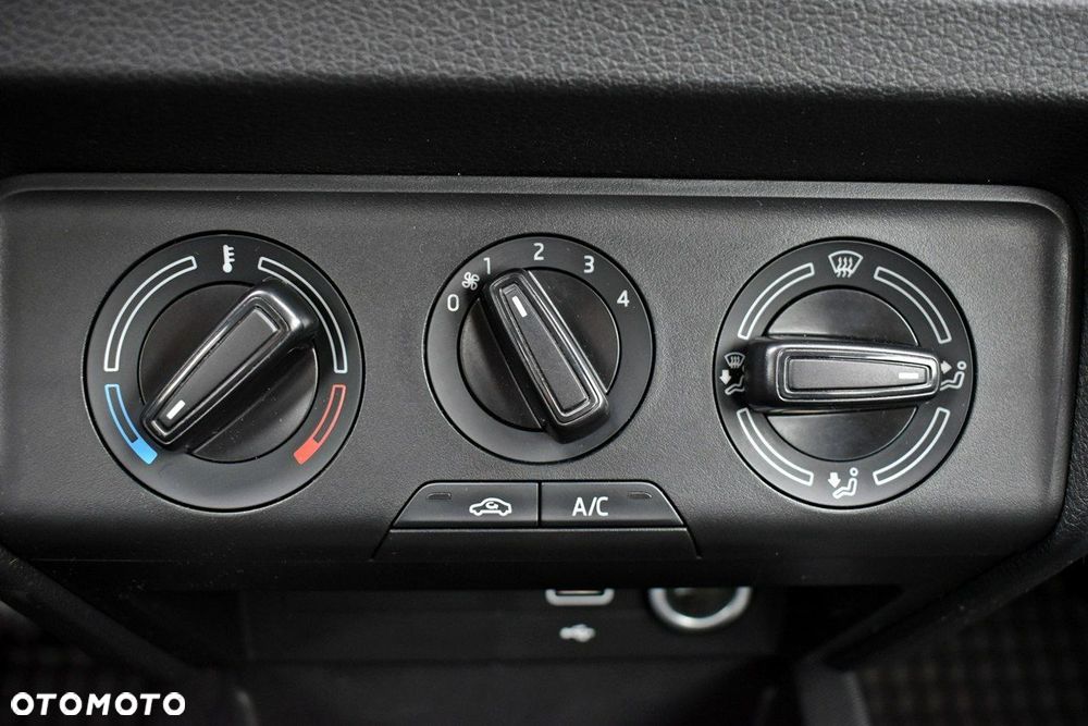 Skoda Fabia 1.0 TSI Ambition - 21