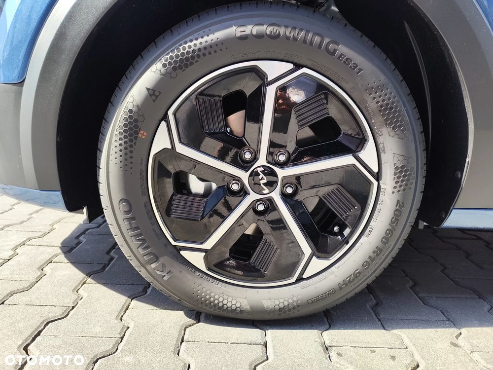Kia Niro 1.6 GDI Hybrid M - 12