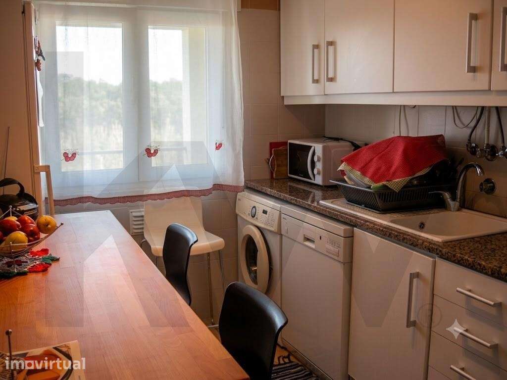 Oportunidade em Lisboa: Apartamento T4 com 2 Lugares de Garagem, Arrec - Grande imagem: 3/12