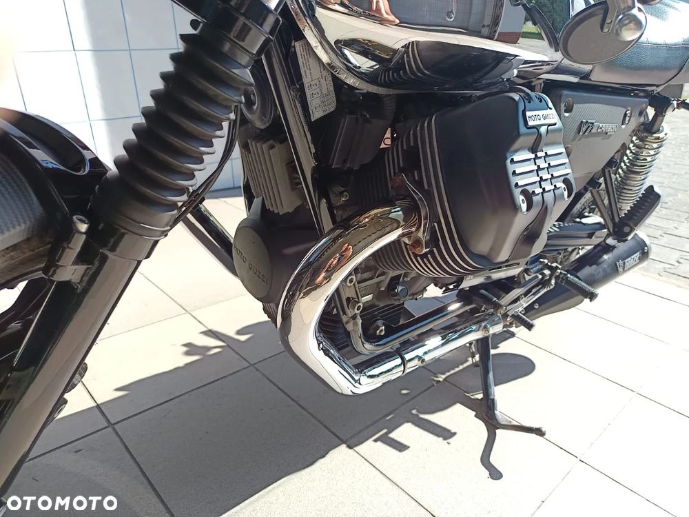 Moto Guzzi V7 - 7
