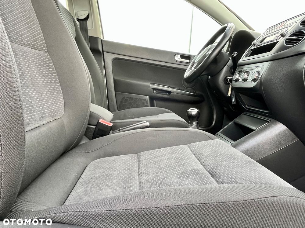 Volkswagen Golf Plus 1.6 Comfortline - 11