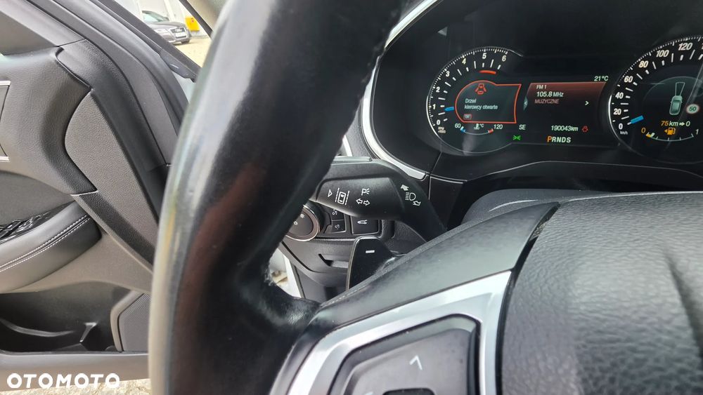 Ford S-Max 2.0 TDCi Titanium PowerShift - 21
