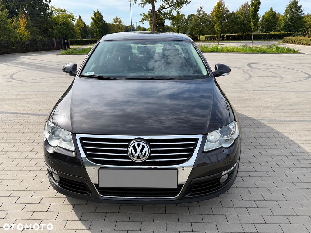 Volkswagen Passat 1.4 TSI Comfortline DSG - 2