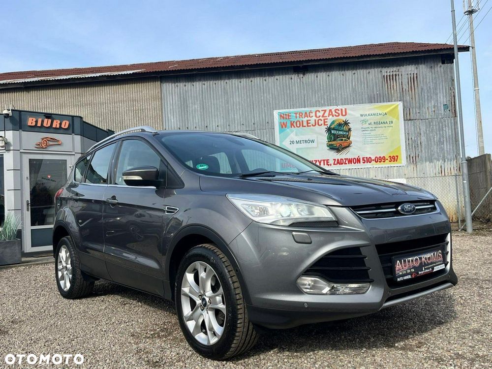 Ford Kuga 1.6 EcoBoost 2x4 Titanium - 32