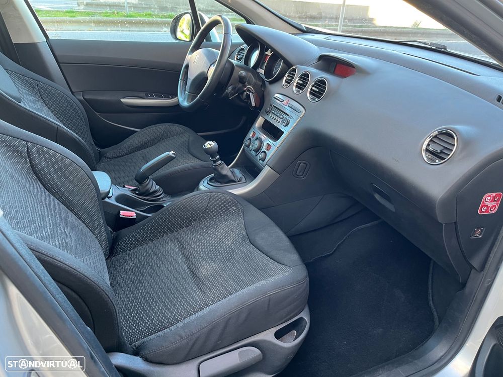 Peugeot 308 SW 1.6 HDi Executive CVM6 - 5