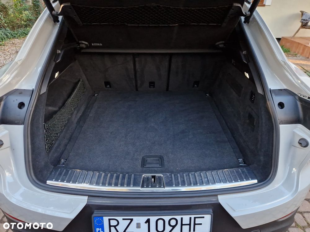 Porsche Cayenne S Platinum Edition - 24