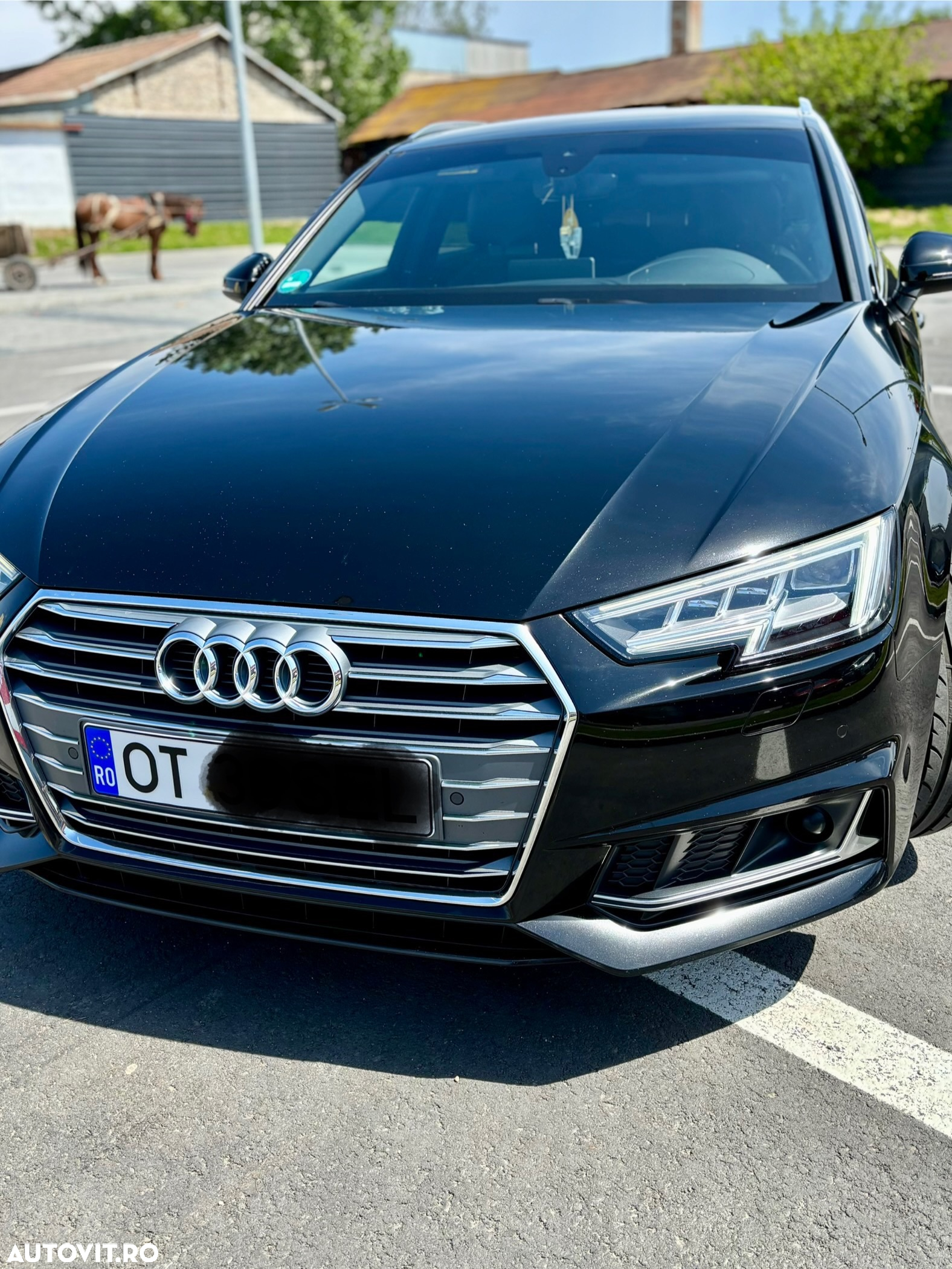 Audi A4 Avant 2.0 TDI S tronic - 35