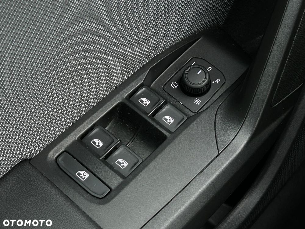 Seat Leon 2.0 TDI Style DSG - 18