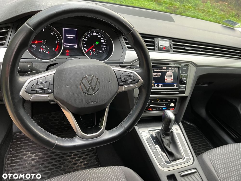 Volkswagen Passat 2.0 TDI EVO Essence DSG - 8