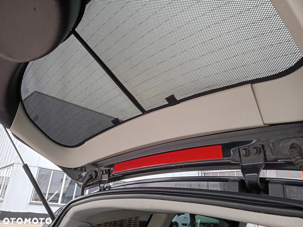 Ford S-Max 2.0 TDCi DPF Titanium X - 28