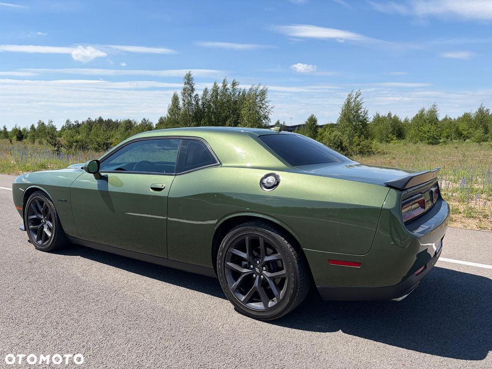 Dodge Challenger 5.7 R/T - 5