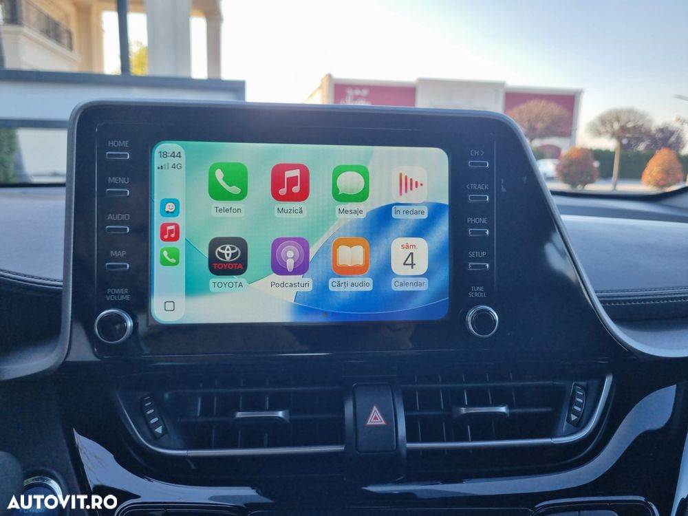 Toyota C-HR Style Selection - 18