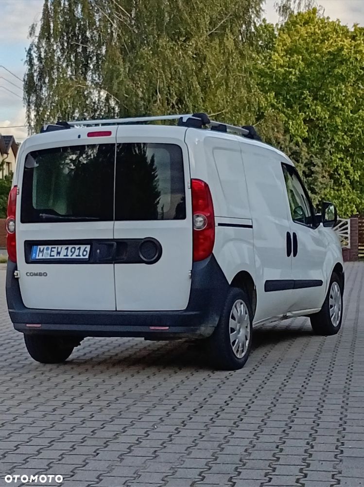 Opel Combo - 22