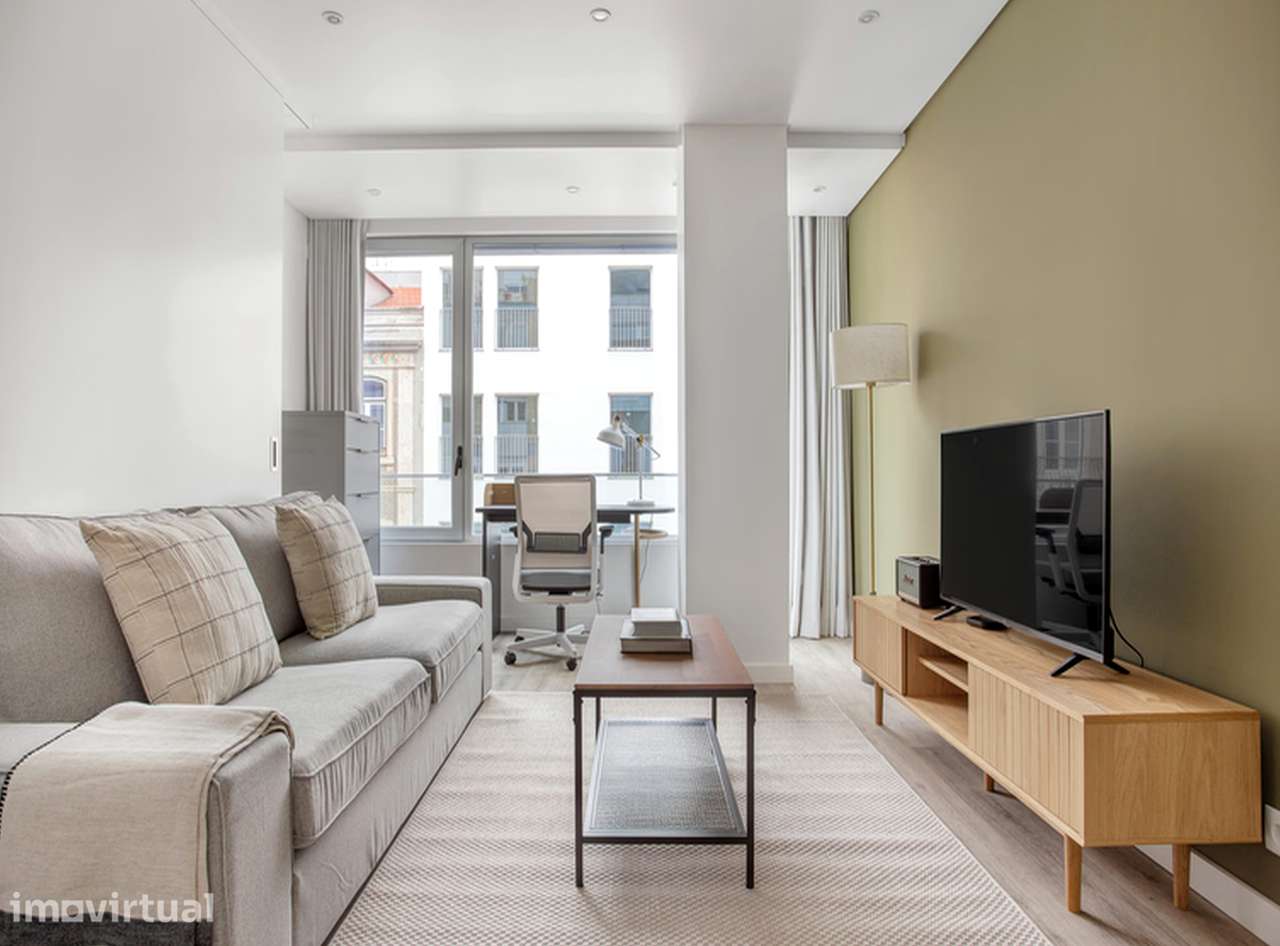 Apartamento T0 com ar condicionado e elevador em Arroios