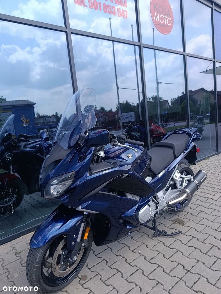 Yamaha FJR - 1