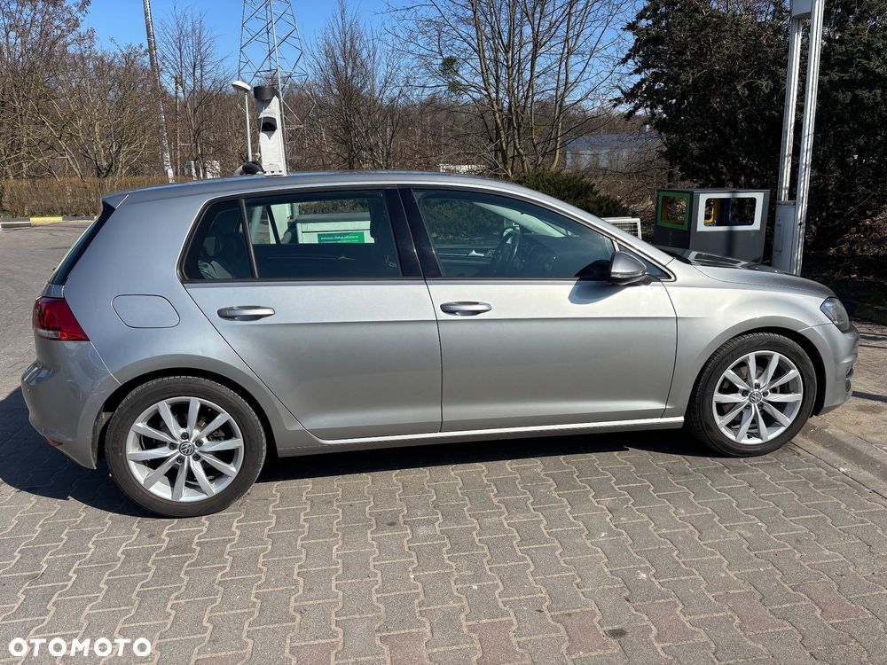 Volkswagen Golf 1.4 TSI BMT Highline - 8