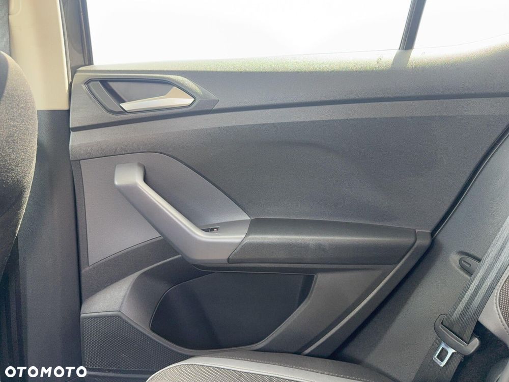 Volkswagen T-Cross 1.0 TSI Style DSG - 28