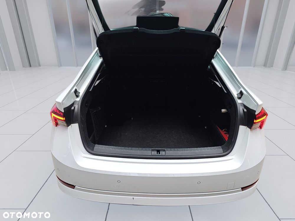 Skoda Octavia 2.0 TDI SCR Ambition DSG - 19